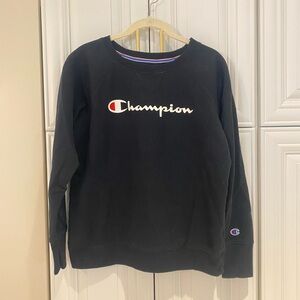 Champion Black Crewneck Sweatshirt